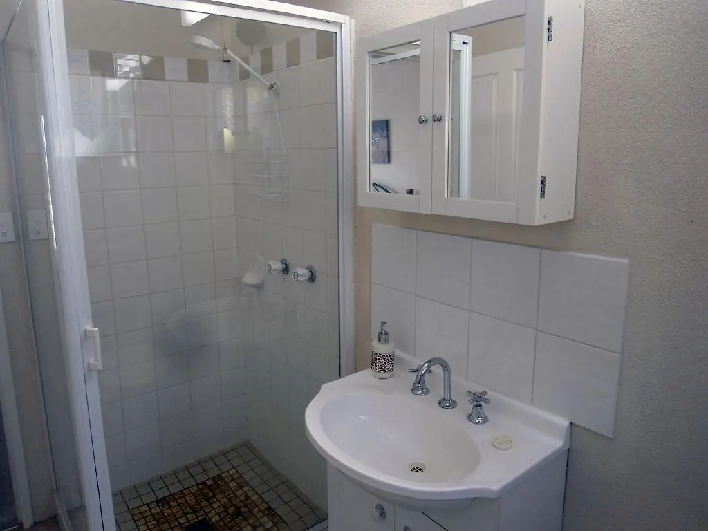 Ashwood Apartments - Lindisfarne Hobart