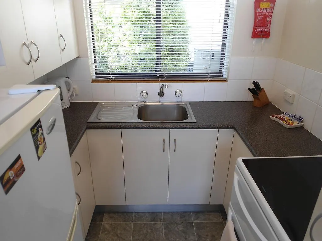 Ashwood Apartments - Lindisfarne Hobart