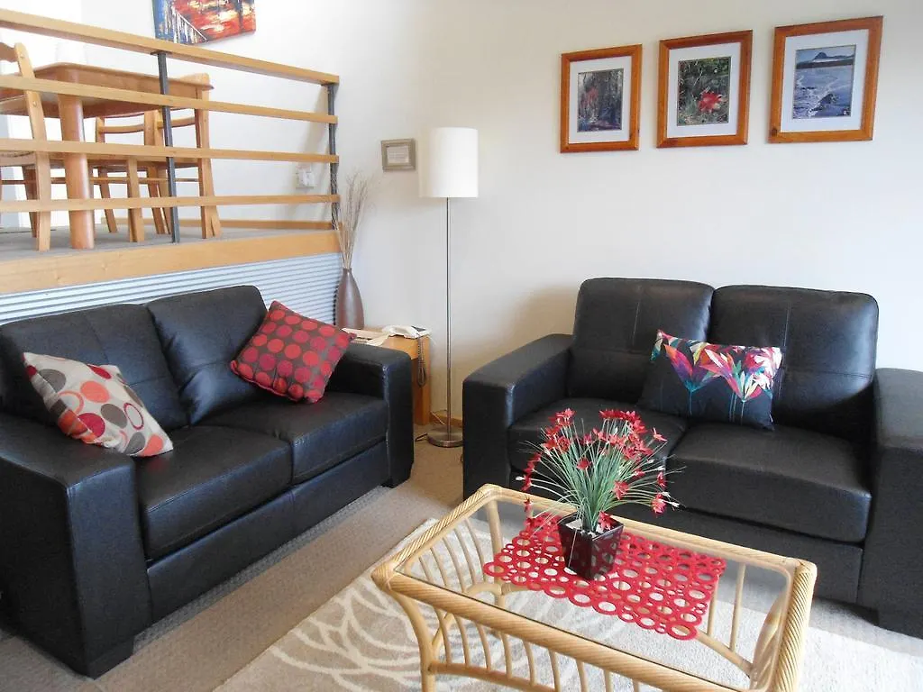 Ashwood Apartments - Lindisfarne Hobart